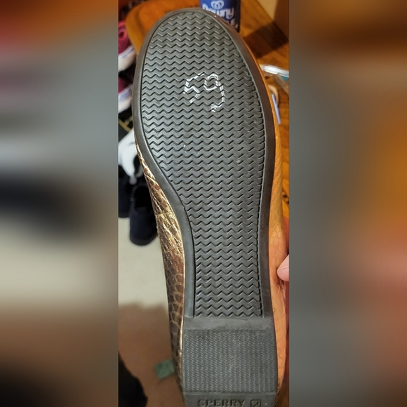 Sperry Snakeskin Gold Leather Penny Loafer Ballet Flat Size 9 - Picture 5 of 6